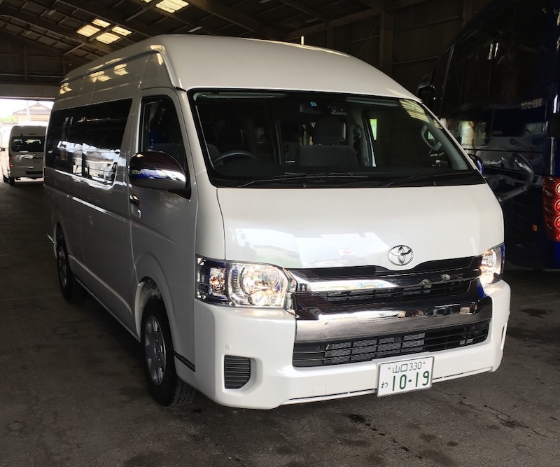 10人乗りグランドキャビン